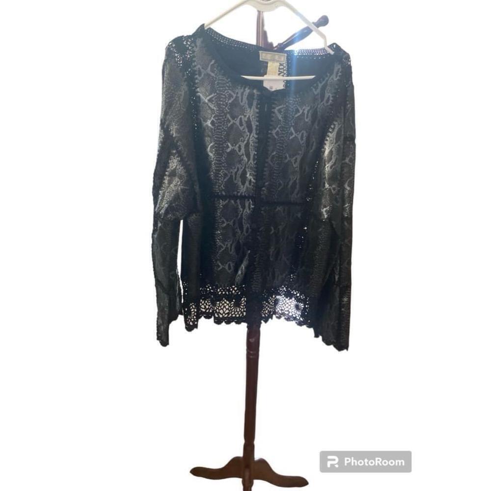 Women's S.M.H Black Snakeskin Print Crocheted Trim jacket 1X